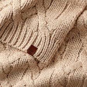 Timberland Essential Cable-Knit Scarf in Beige